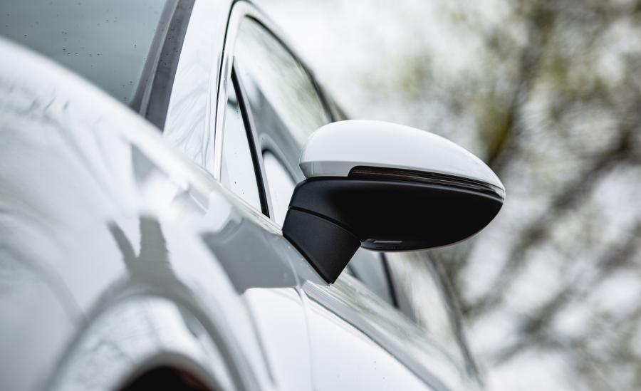 Детали экстерьера Porsche Cayenne S (PO536) 2018 года  (NA) (фото 22 из 40)